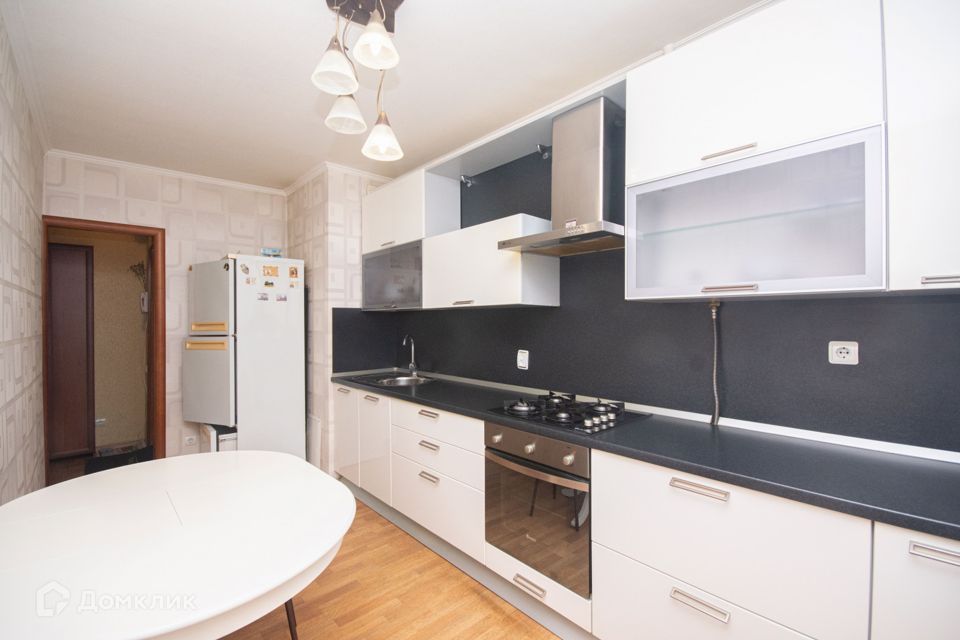 Продаётся 2-комнатная квартира, 58 м²