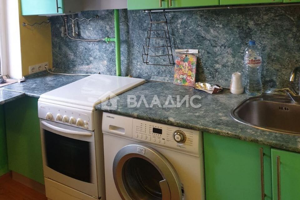 Продаётся 3-комнатная квартира, 62.8 м²
