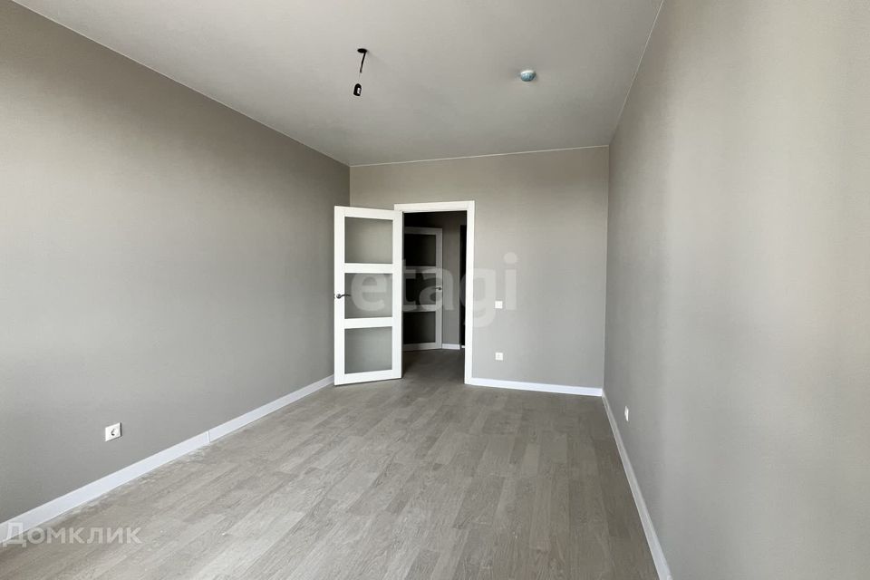 Продаётся 2-комнатная квартира, 71.2 м²