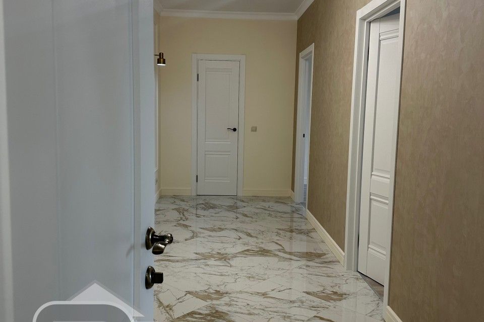 Продаётся 2-комнатная квартира, 63 м²