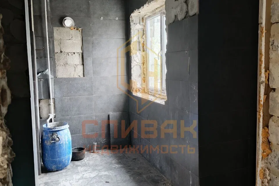 Сдаётся помещение своб. назначения, 1232.9 м²