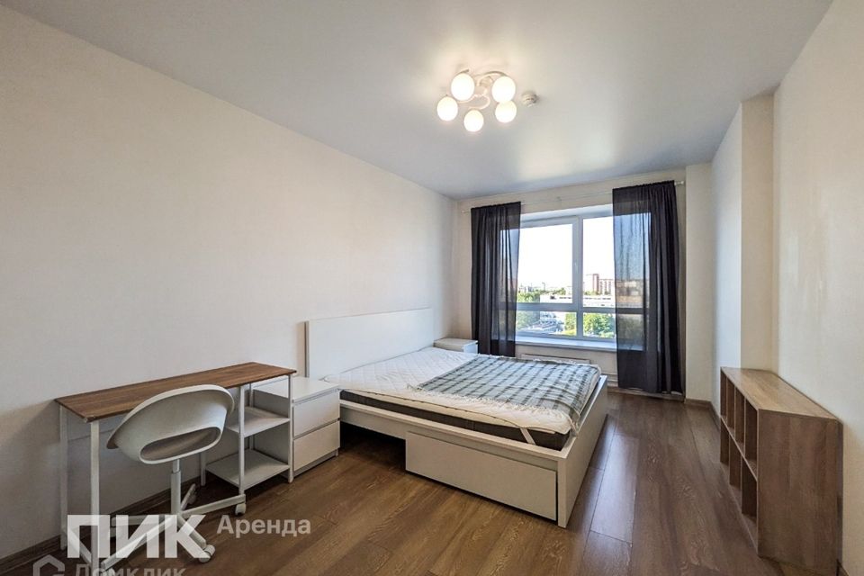 Сдаётся 2-комнатная квартира, 76.4 м²