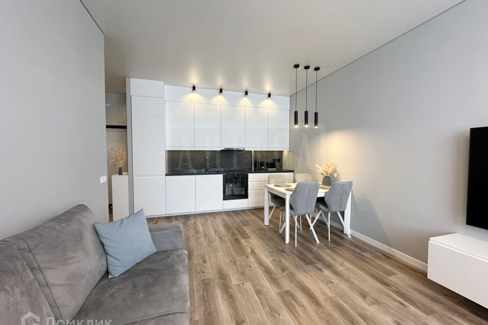 Продаётся 1-комнатная квартира, 47 м²