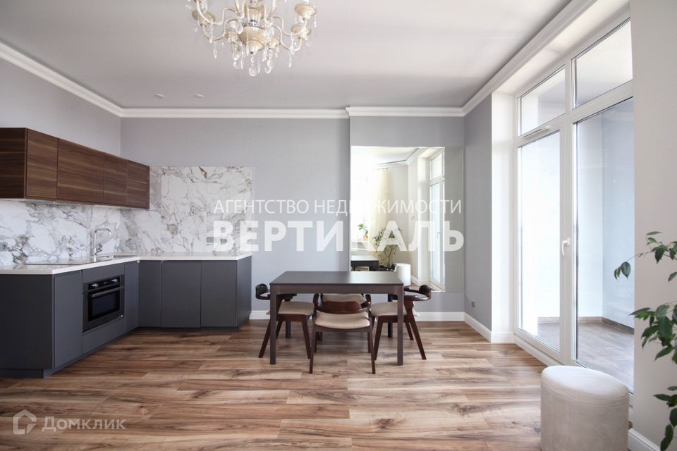 Сдаётся 3-комнатная квартира, 85 м²