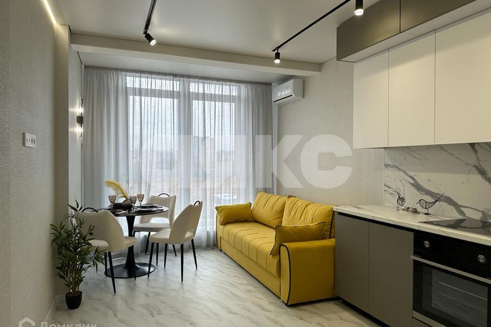 Продаётся 1-комнатная квартира, 47.3 м²