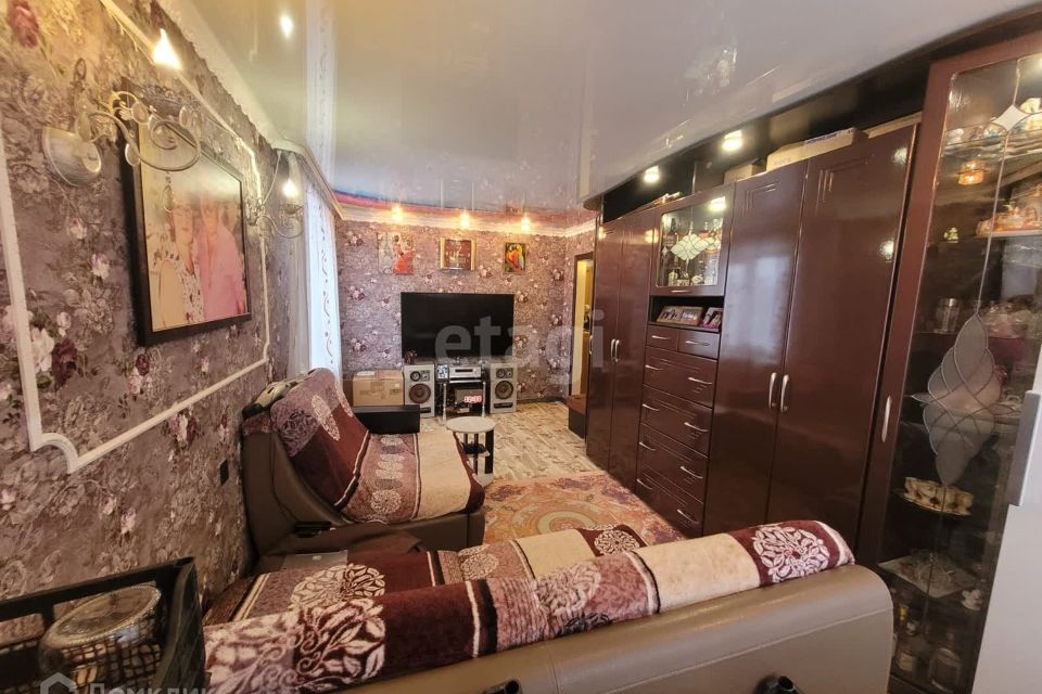 Продаётся 3-комнатная квартира, 61.5 м²