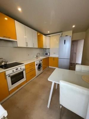 Продаётся 2-комнатная квартира, 55 м²