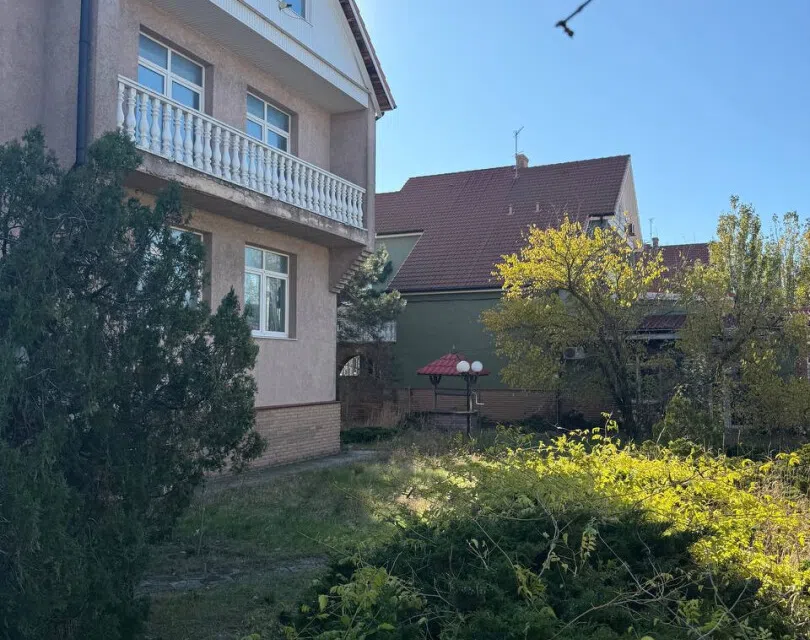 Продаётся 2-этажный дом, 188.8 м²