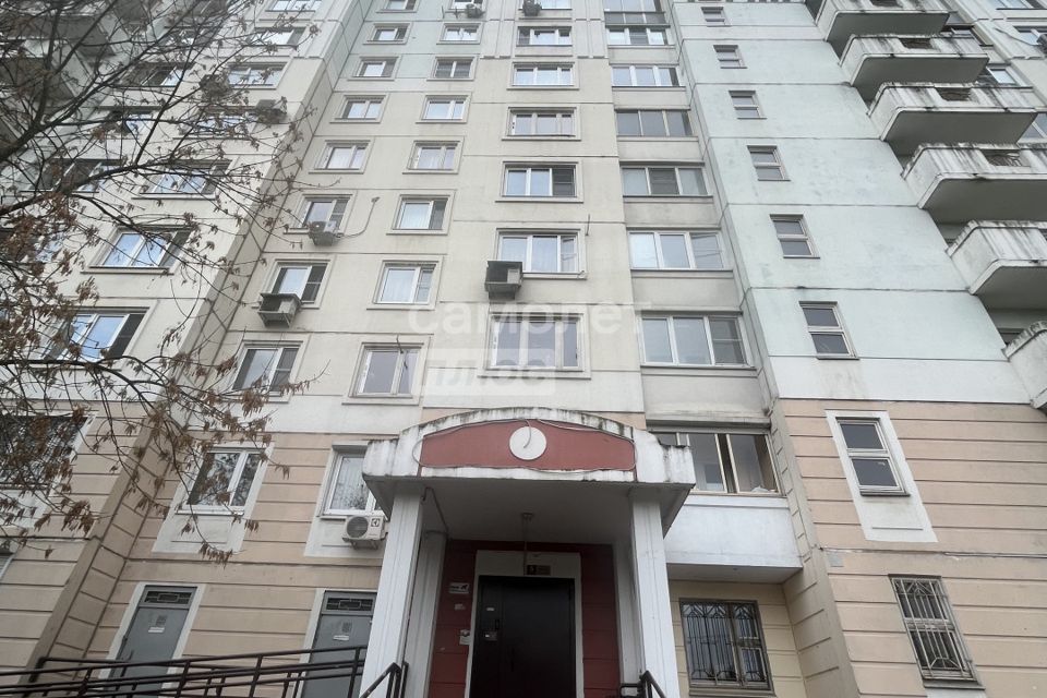 Продаётся 4-комнатная квартира, 106 м²