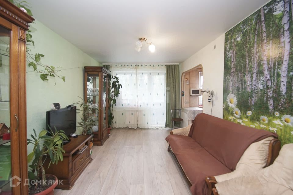 Продаётся 2-комнатная квартира, 43.8 м²