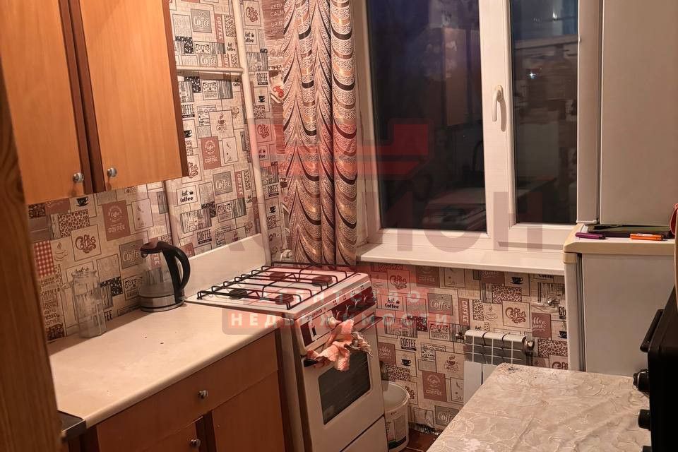 Продаётся 1-комнатная квартира, 32 м²