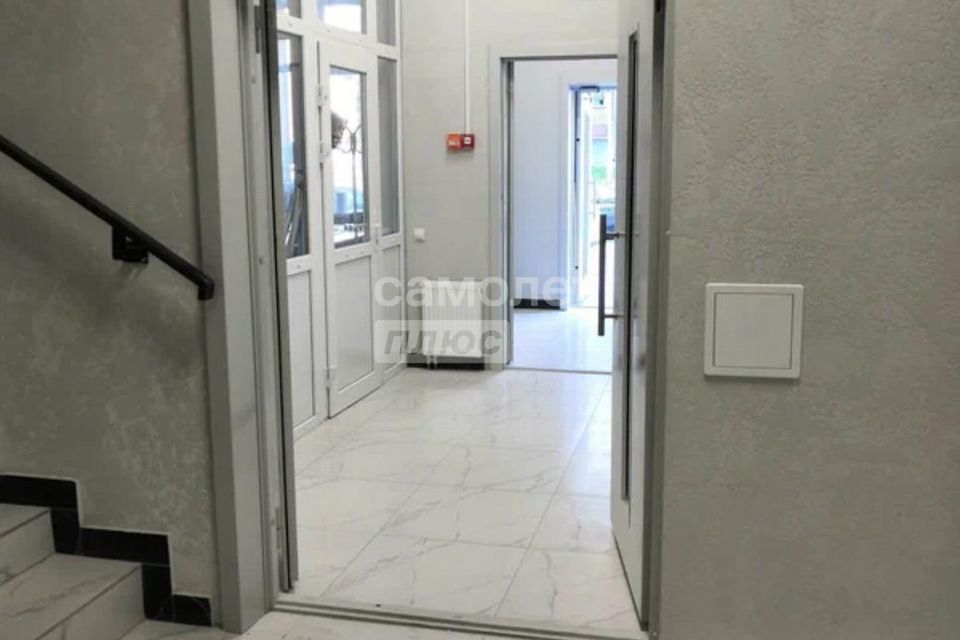 Продаётся 1-комнатная квартира, 38 м²