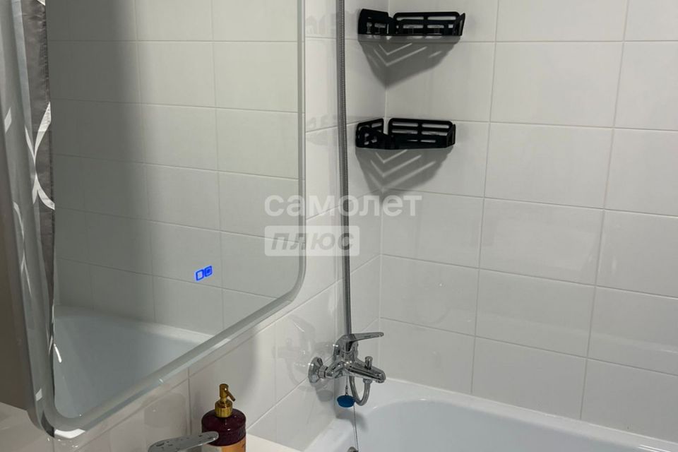 Сдаётся 1-комнатная квартира, 38 м²