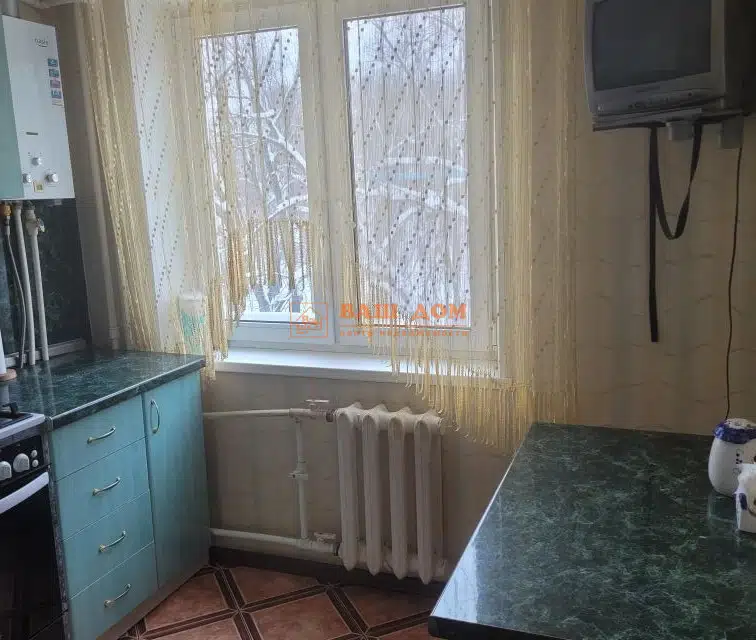 Продаётся 3-комнатная квартира, 57 м²