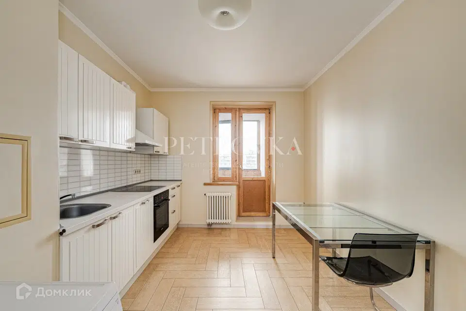 Продаётся 1-комнатная квартира, 50 м²