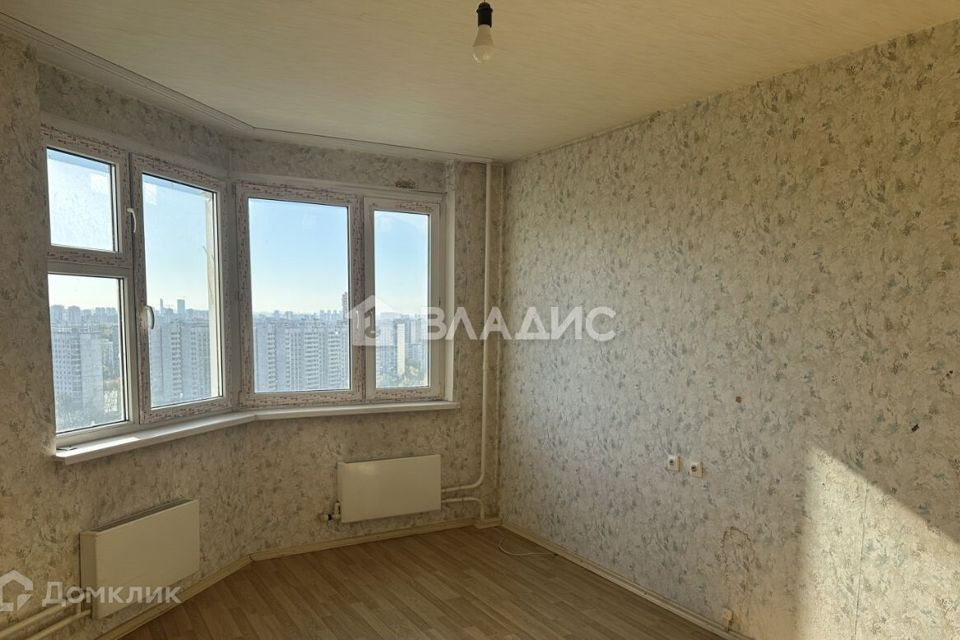 Продаётся 1-комнатная квартира, 42 м²