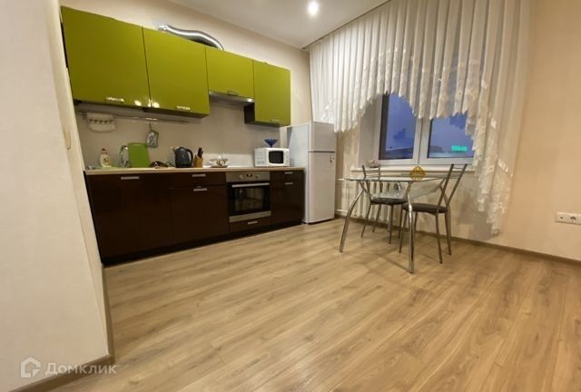 Сдаётся 1-комнатная квартира, 40 м²