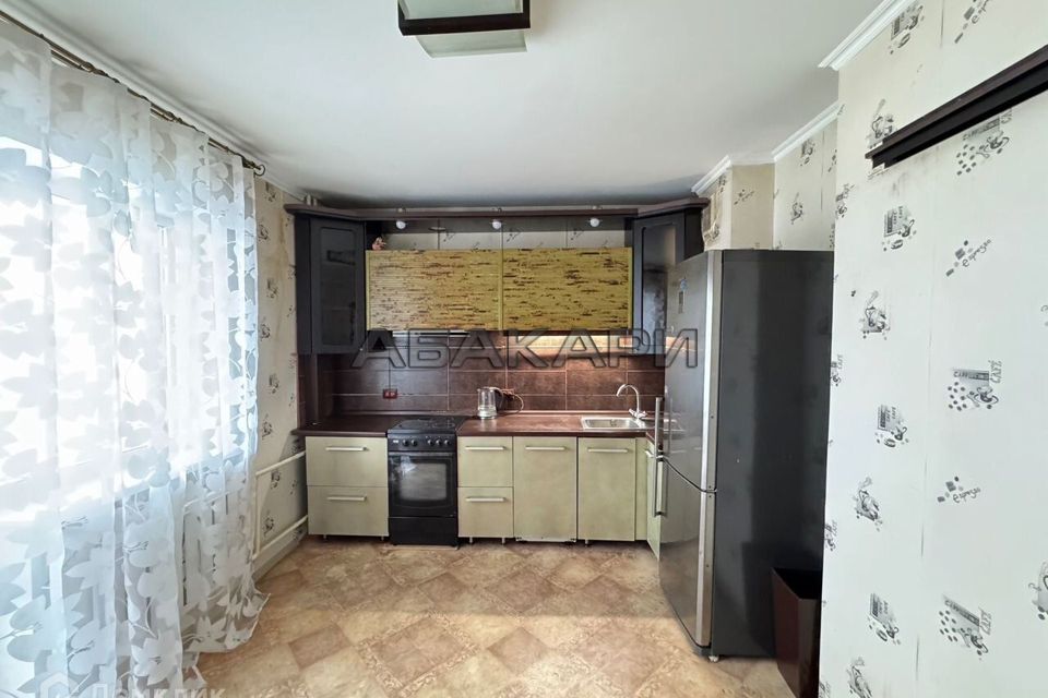 Сдаётся 2-комнатная квартира, 66 м²
