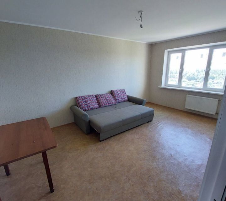 Продаётся 1-комнатная квартира, 37 м²