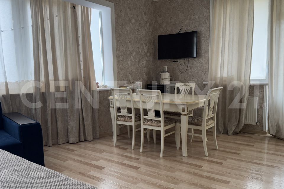 Продаётся 3-комнатная квартира, 74 м²