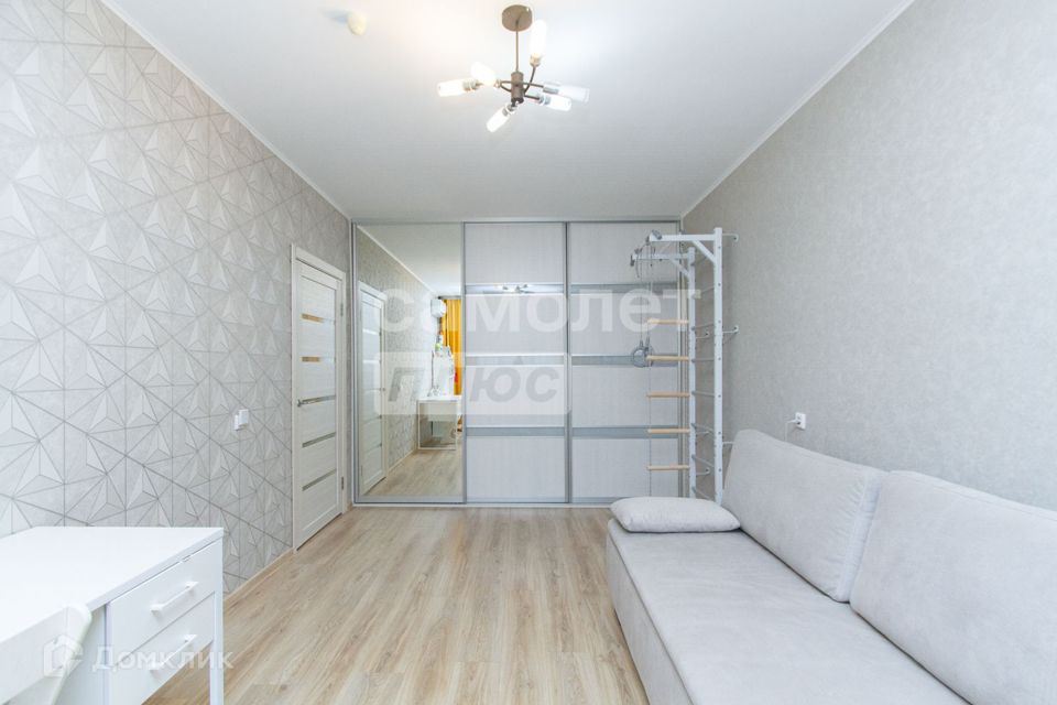 Продаётся 2-комнатная квартира, 52.7 м²