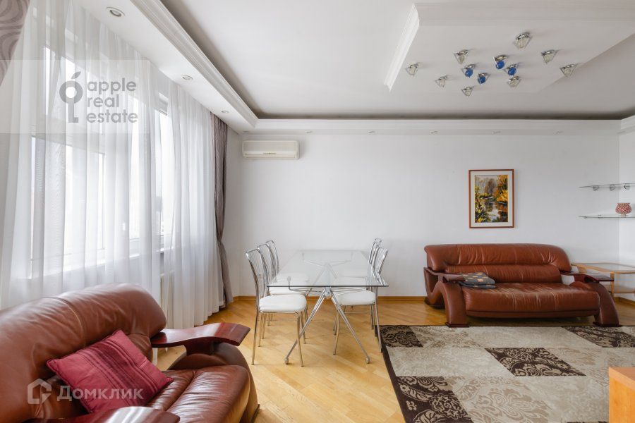 Сдаётся 4-комнатная квартира, 120 м²