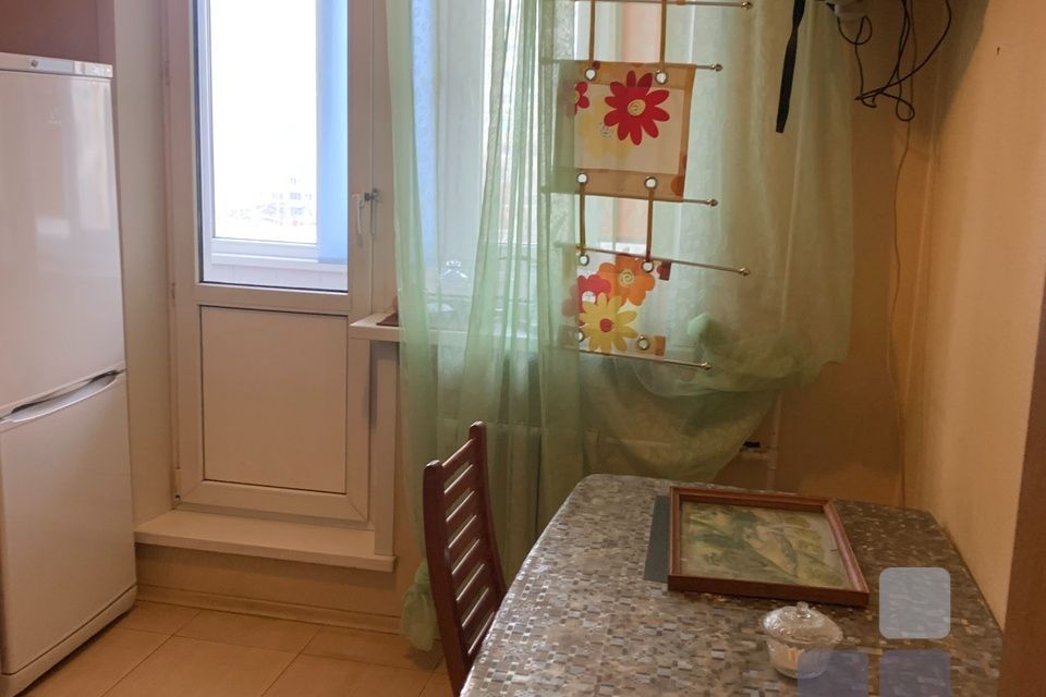 Сдаётся 2-комнатная квартира, 52.1 м²