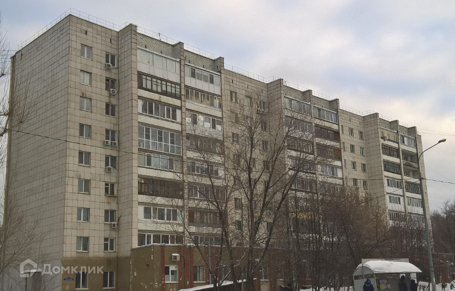 Продаётся 4-комнатная квартира, 70.1 м²
