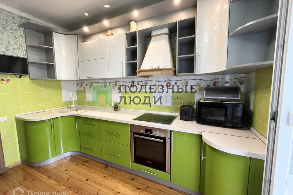 Продаётся 3-комнатная квартира, 81 м²