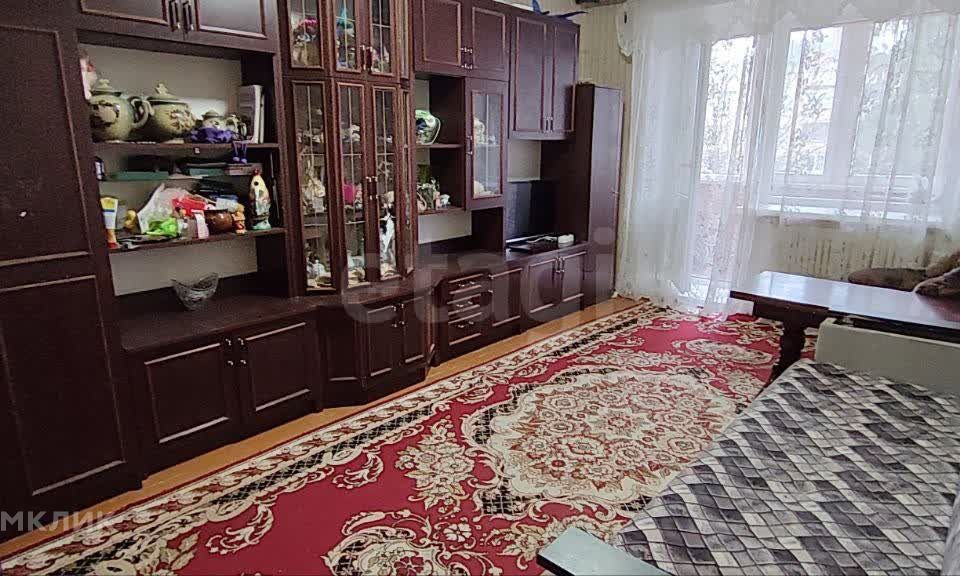 Продаётся 3-комнатная квартира, 63.8 м²