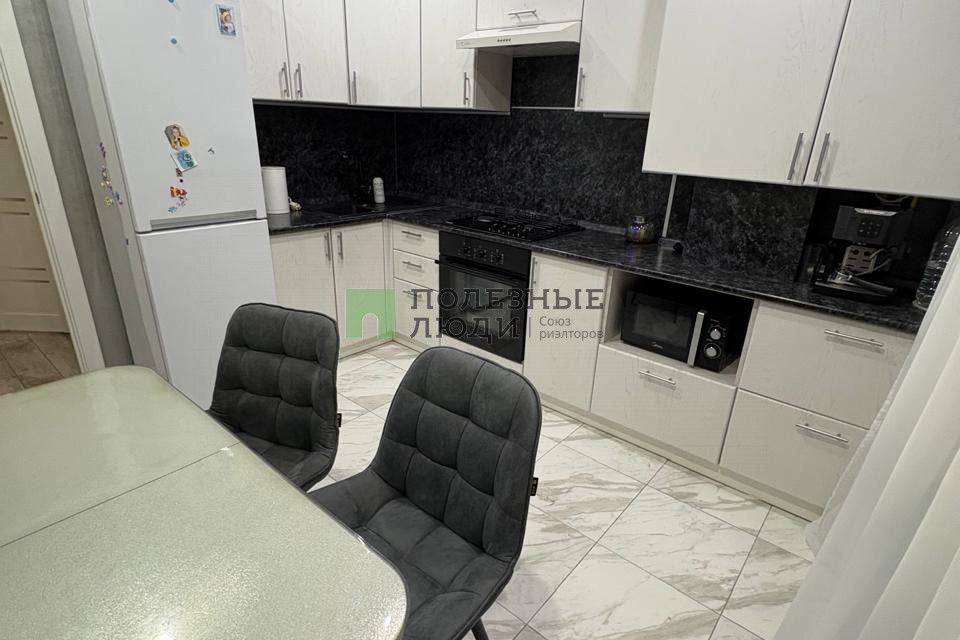 Продаётся 2-комнатная квартира, 50.8 м²