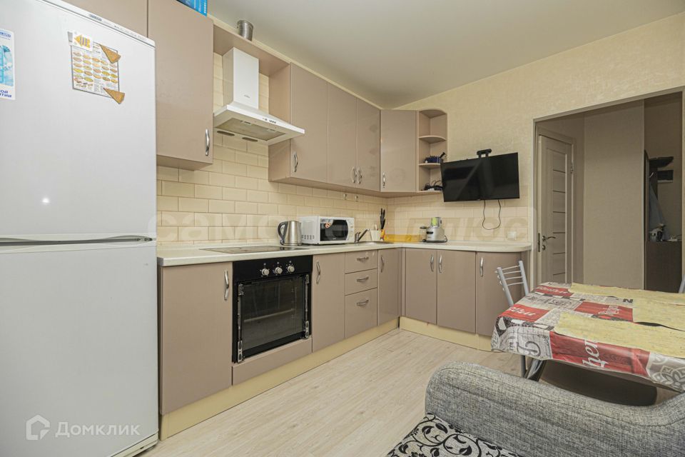 Продаётся 1-комнатная квартира, 38 м²