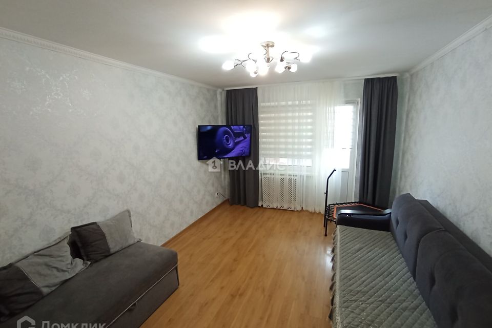 Продаётся 2-комнатная квартира, 55.7 м²