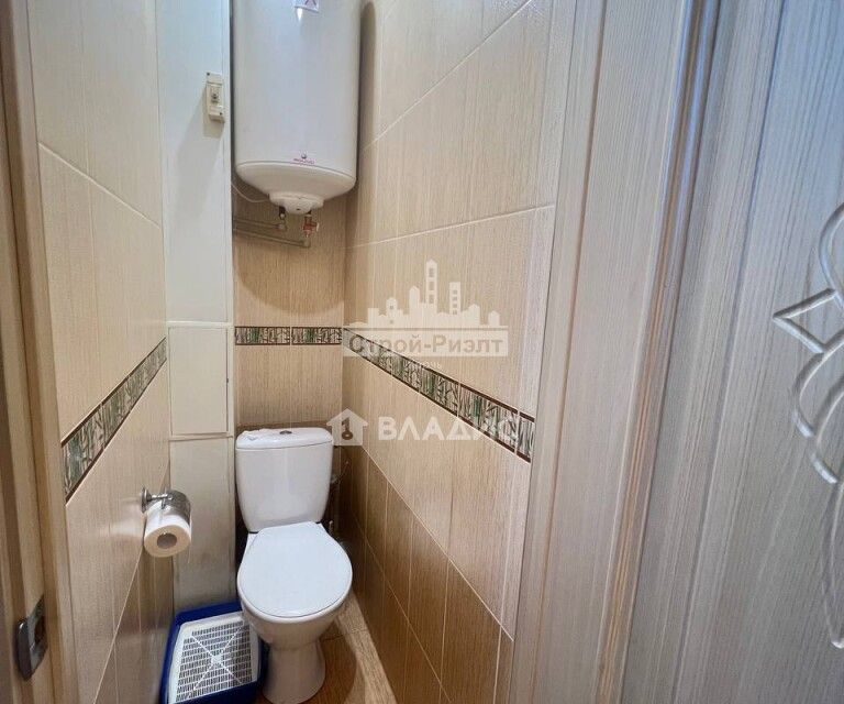 Продаётся 4-комнатная квартира, 60.6 м²