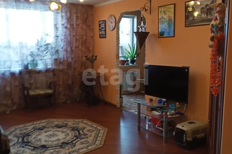 Продаётся 3-комнатная квартира, 64 м²