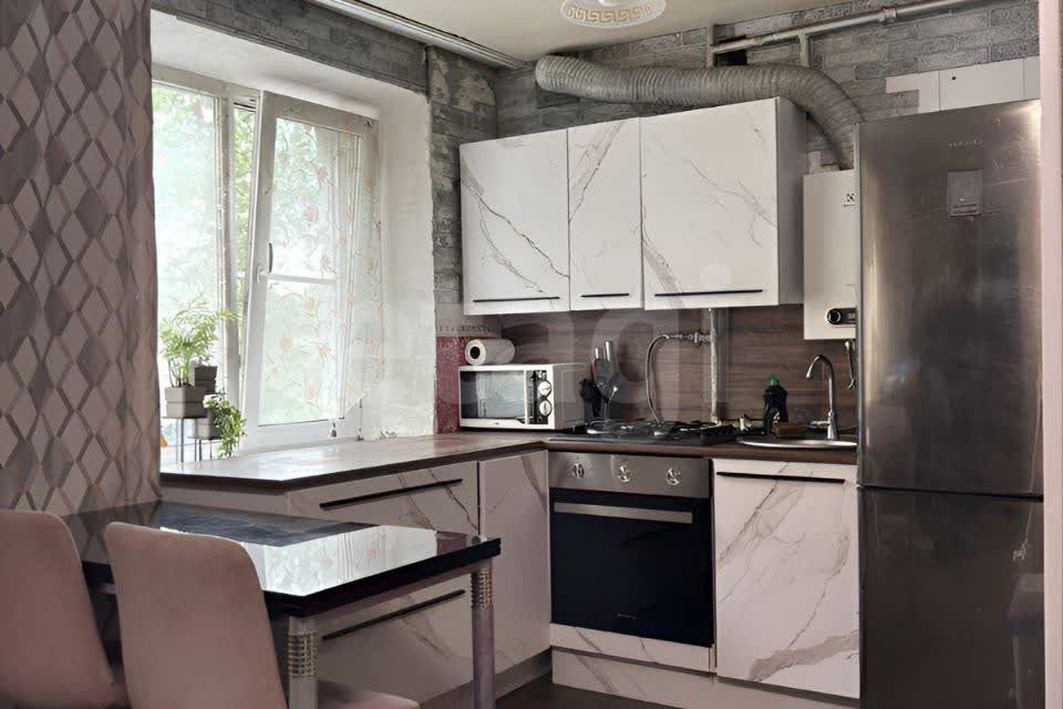 Продаётся 2-комнатная квартира, 42.2 м²