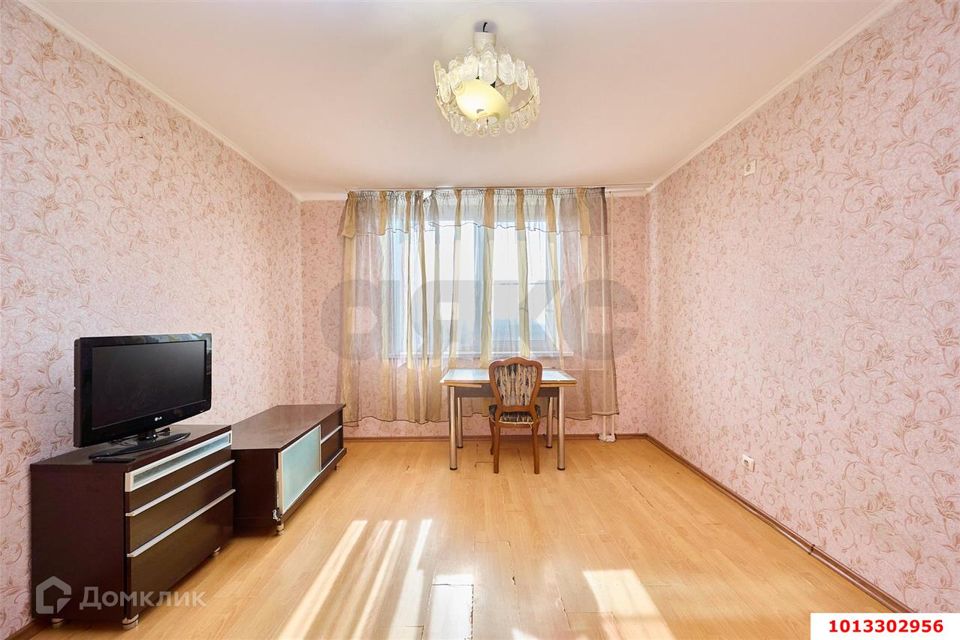 Продаётся 2-комнатная квартира, 55.9 м²