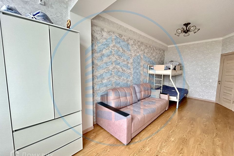Продаётся 1-комнатная квартира, 41.2 м²