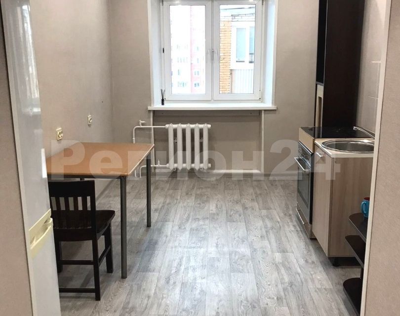 Продаётся 3-комнатная квартира, 82 м²