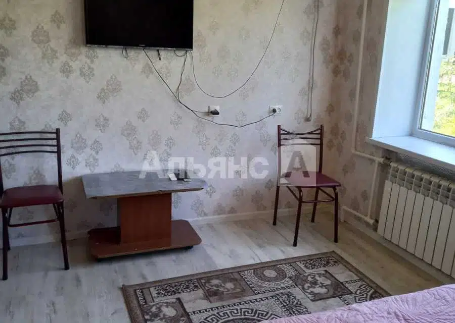 Продаётся 1-комнатная квартира, 18.1 м²