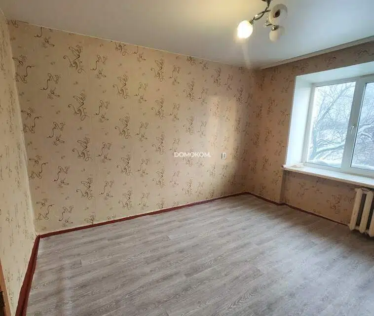 Продаётся комната в 4-комн. квартире, 11.8 м²