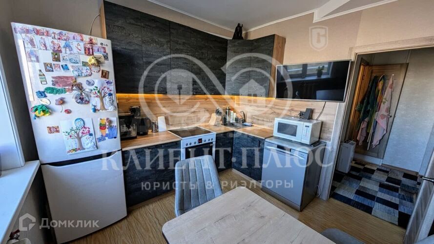 Продаётся 2-комнатная квартира, 53.5 м²