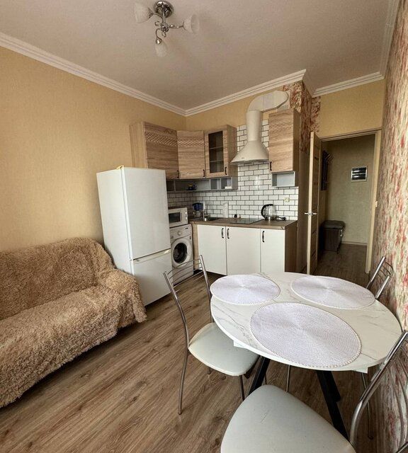 Сдаётся 1-комнатная квартира, 41 м²