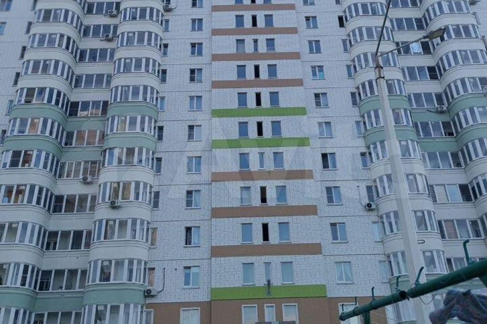 Продаётся 1-комнатная квартира, 37.2 м²