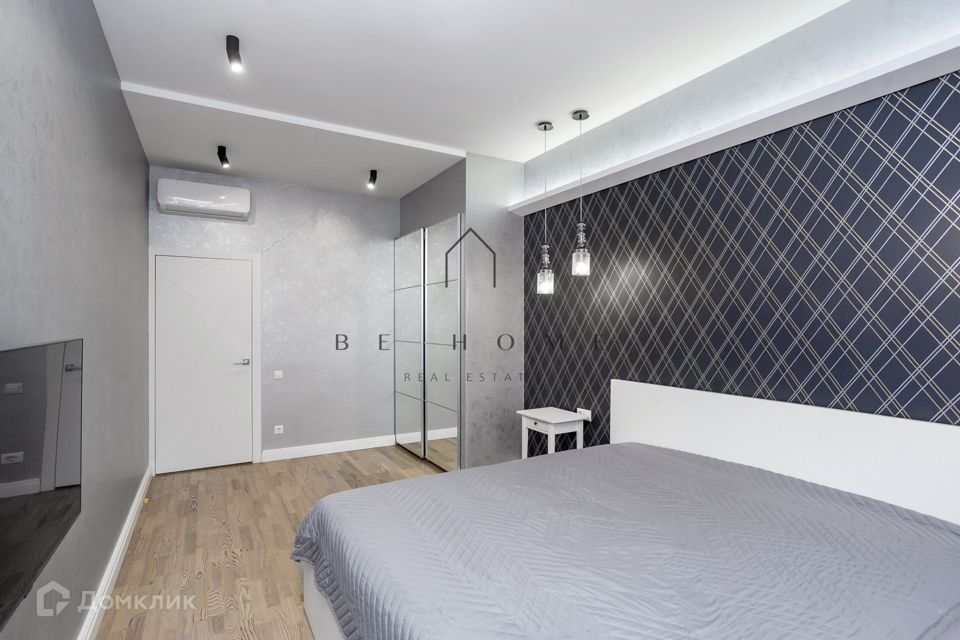 Продаётся 2-комнатная квартира, 70.1 м²