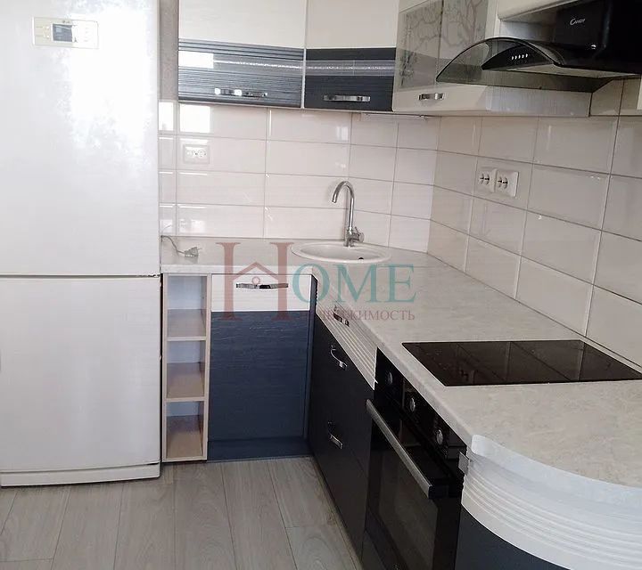 Сдаётся 1-комнатная квартира, 46 м²