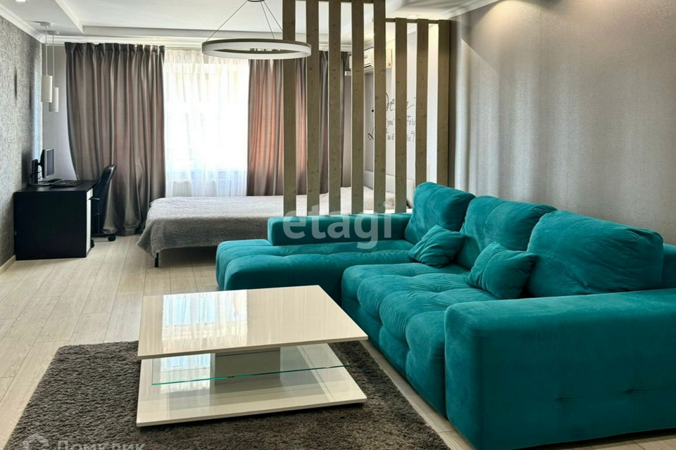 Продаётся 2-комнатная квартира, 42.7 м²