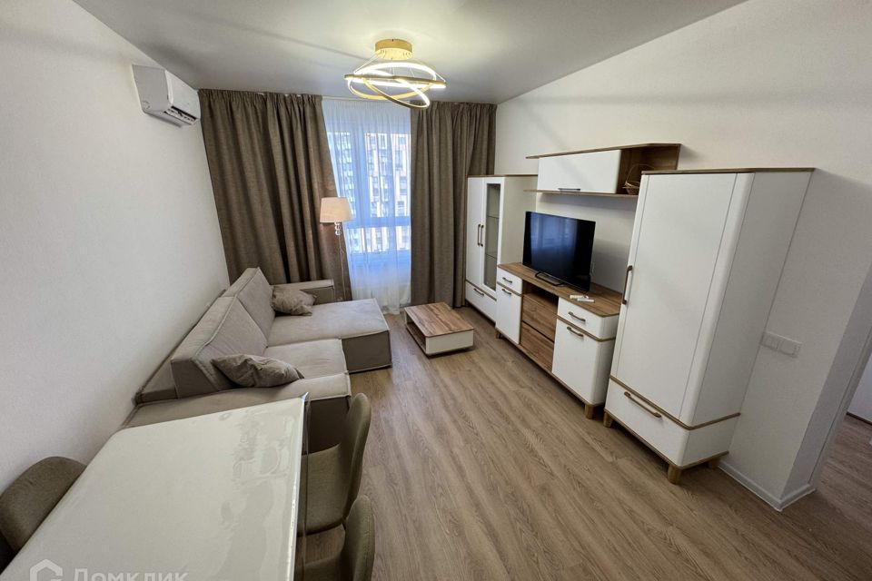 Сдаётся 1-комнатная квартира, 40 м²