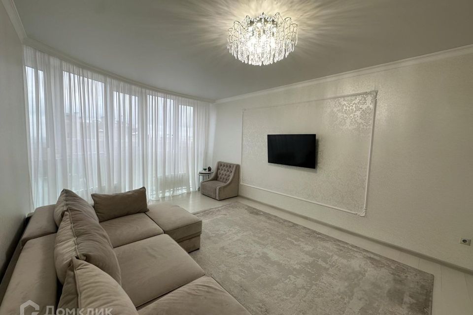 Продаётся 2-комнатная квартира, 78.6 м²