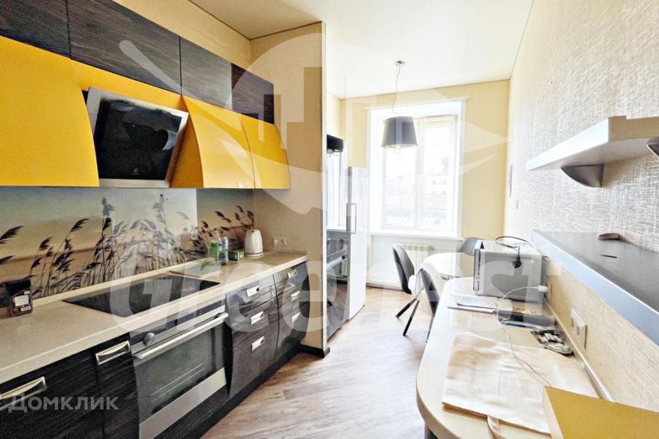 Продаётся 3-комнатная квартира, 97.2 м²